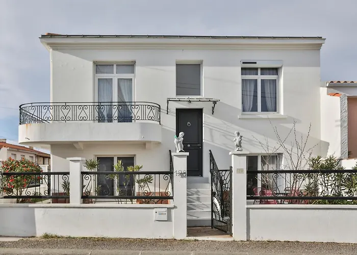 别墅 Parisse Au Centre De La Chaume 莱萨布勒-多洛讷