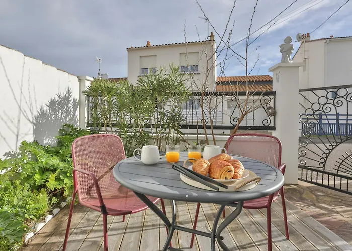 别墅 Parisse Au Centre De La Chaume